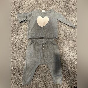Nordstrom Gray Kids Matching Set with light pink Heart